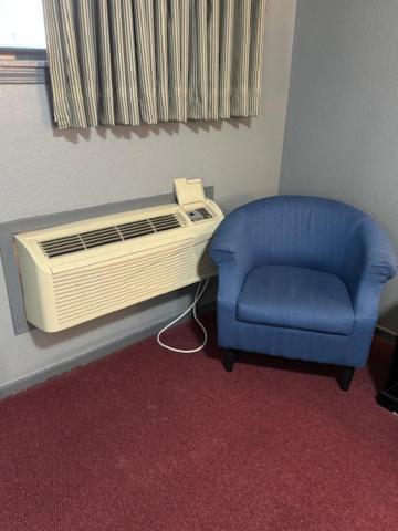 Pratt Budget Inn Екстер'єр фото
